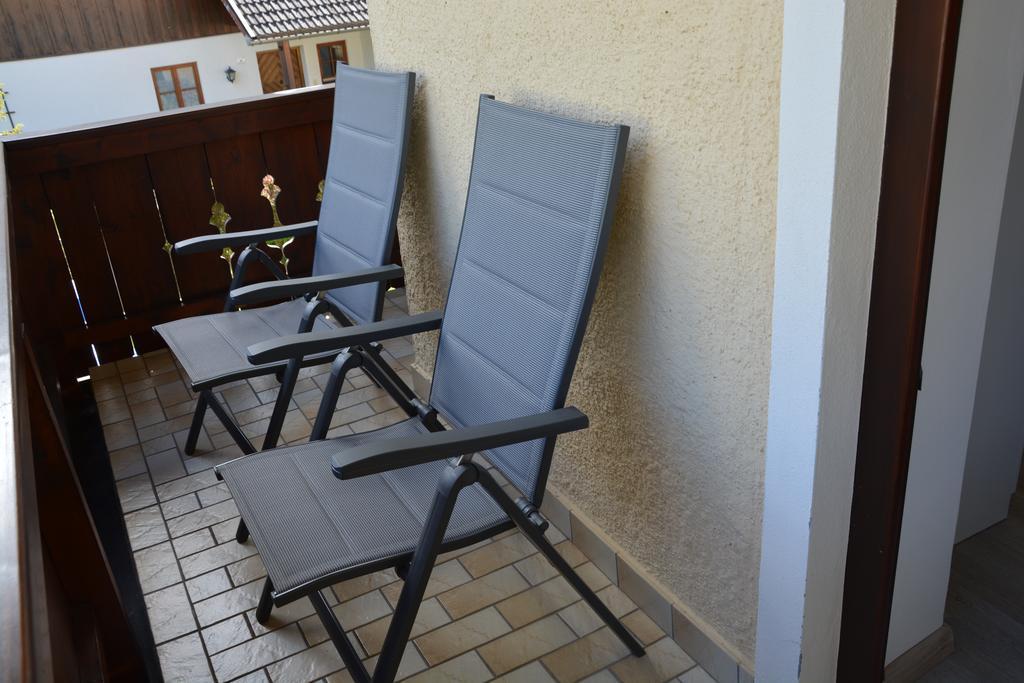 Appart Weisse Urlauben Am Wolfgangsee Sankt Gilgen Exteriör bild